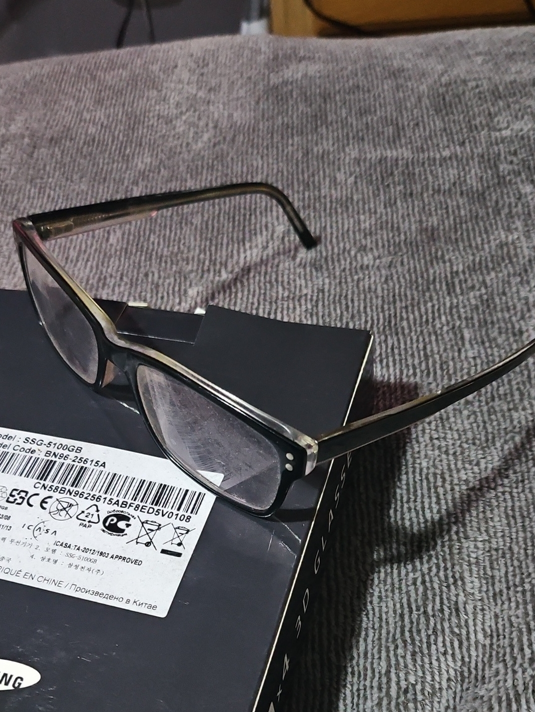 Converse Black And Clear Rectangular Glasses